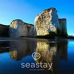 Sail Penthouse - Beach & Parking