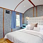 Brunel Boutique Railway Carriage 5