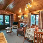 Holly Lodge