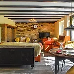 Willow Tree Cottage