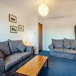 Sandringham Court Flat 4