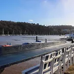 39 Dart Marina