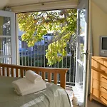Pear Tree Cottage
