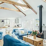 Ponckle'S Place