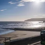 Wight Stone Luxury Townhouse - Breathtaking Views