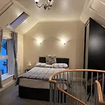 The Lansbury - Whitby