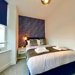 7 Bed House Brighton