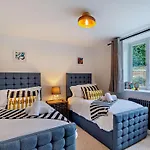 5 Bed In Appledore 95680