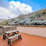 Waves Apartments