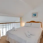17 Barnaloft