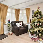 2 Bed In Saundersfoot 94207