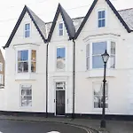 Open Mind Leisure - Cosy Apartment With 2 Beds