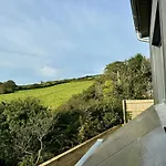 Uno Carbis Bay - Luxury Serviced Accommodation