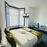 The New Valron Hotel