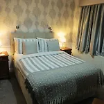 Albany Lodge