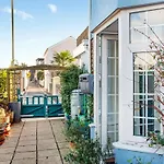 Port View Cottage