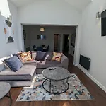 Cozy Two Bedroom Chalet In Sidmouth