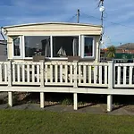 6 Berth Caravan-Ingoldmells-Pet Friendly