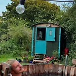 Elderflower Hut