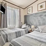 Cormorant - Luxury Lodge Close To The Beach