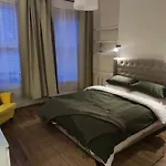 One Bed Apartment In Belfast