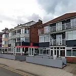 Sea Side Hotel