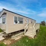 Lovely 8 Berth Caravan With Decking At California Cliffs In Norfolk Ref 50015J