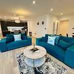 Ramsgate Stunning Penthouse With Seaviews And Free Parking