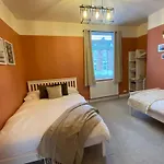 Sea Biscuit Cottage, Scarborough