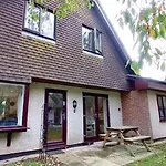 50 Trevithick Court, Tolroy Manor