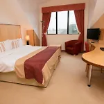 La Mon Hotel & Country Club