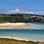 B44 Sea Urchin, Riviere Towans