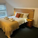 Tommy Jacks Beach Apartments