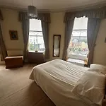 Scarborough - 4 Beds - Sea View - Pet Friendly