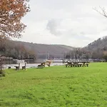 Alpha Cottage