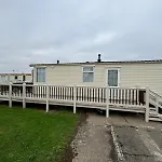 Long Beach Park Caravan, Hembsy