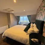 Penthouse Apartment