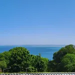 Beautiful 2-Bed Chalet In Bideford