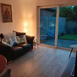 2 Bed Room House Available With Free Parking