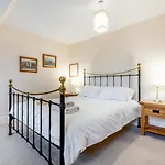 Lobster Pot Cottage - Whitby