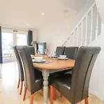 Chellowdene Cottage