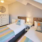 Host & Stay - Allium House