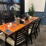 The Fishmongers Tavern