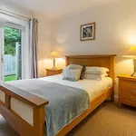 Cape A2 Westbay Club, A 2 Bedroom Cottage, Isle Of Wight