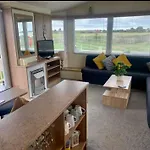 8 Berth 3 Bed Caravan Golden Palm Ml9