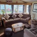 Ml53 6 Berth Caravan Golden Palm Chapet St Leonards