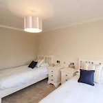 Cherry Blossom Lodge