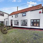Lobster Lodge - North East Escapes