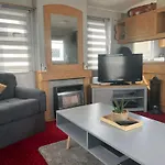 K37 L&G Caravan Hire 8 Berth Millfields Lead Person Must Be Over 30 Max 4 Adults