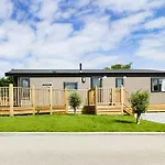 Pinehurst Lodge